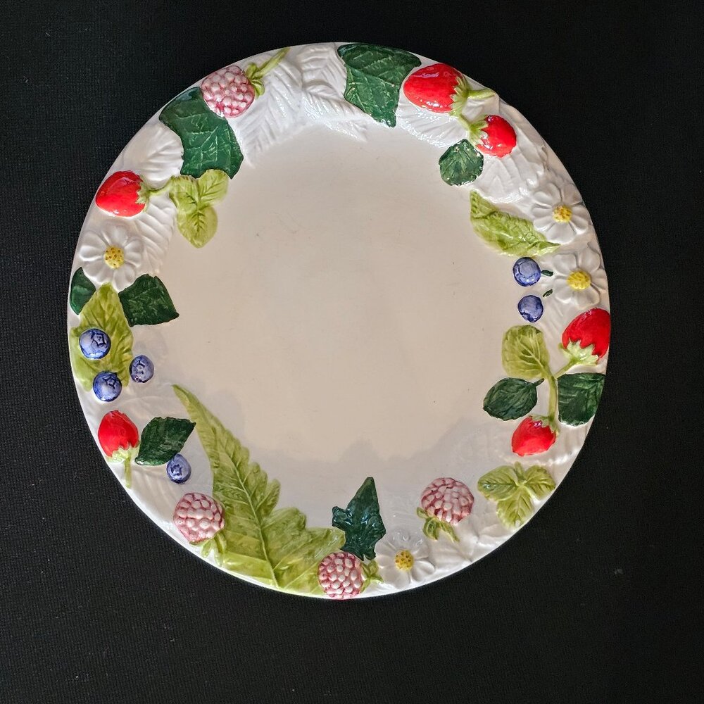 Department 56 Handpainted Serving Bowl Raised Berries Leaves Floral 8.5"